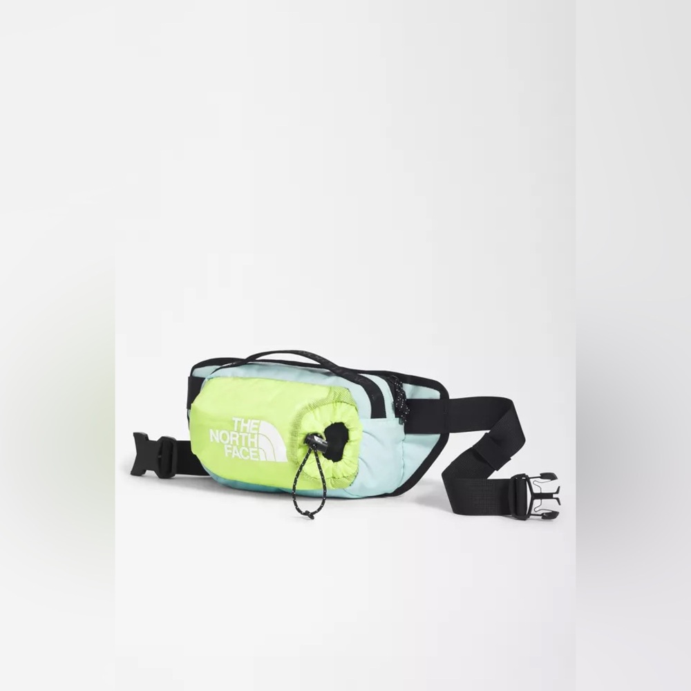 Urban Outfitters The North Face Bozer III-L Pack